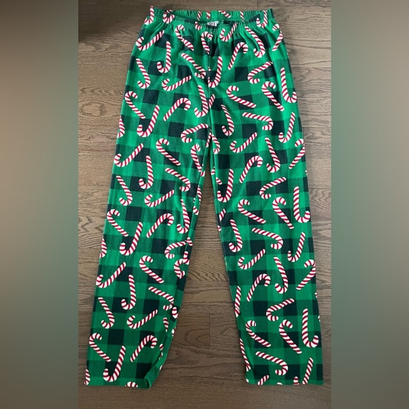 Kids Christmas Holiday Pyjama Set - Cotton & Fleece - Red & Green - Candy Cane - Picture 6 of 8